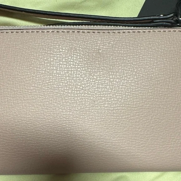 Karl Lagerfeld - Picture 2 of 3